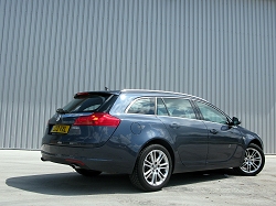 2009 Vauxhall Insignia Sports Tourer. Image by Mark Nichol.