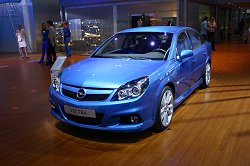 2005 Vauxhall Vectra VXR. Image by Shane O' Donoghue.