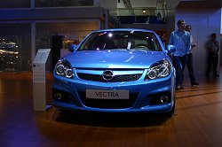 2005 Vauxhall Vectra VXR. Image by Shane O' Donoghue.