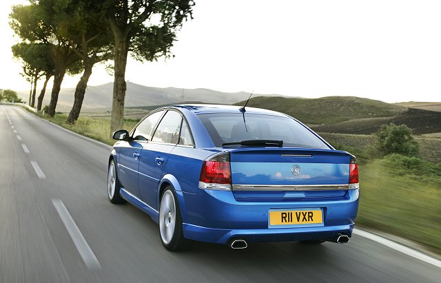 More power for Vectra VXR. Image by Vauxhall.