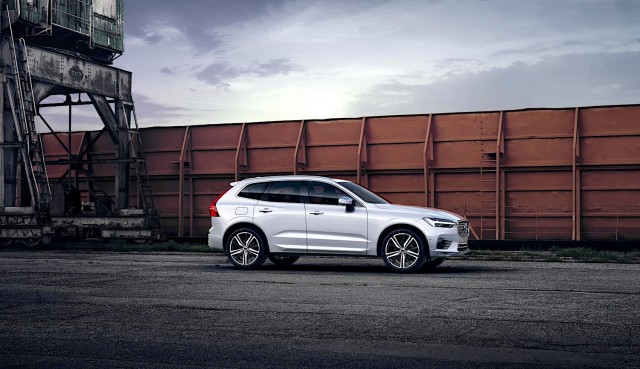 Volvo XC60 Polestar churns out 421hp. Image by Volvo.