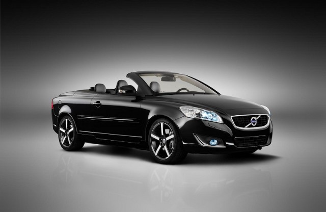 Volvo releases special C70. Image by Volvo.