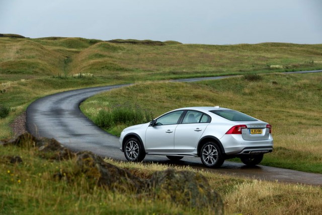 First drive: Volvo S60 Cross Country. Image by Volvo.