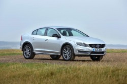 2015 Volvo S60 Cross Country. Image by Volvo.