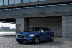 2016 Volvo V40. Image by Volvo.