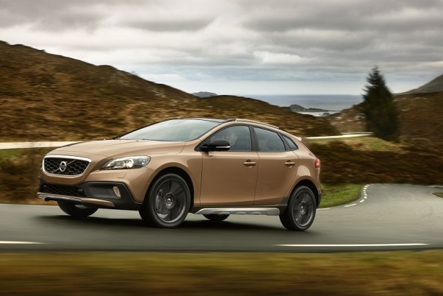 First drive: Volvo V40 Cross Country. Image by Volvo.