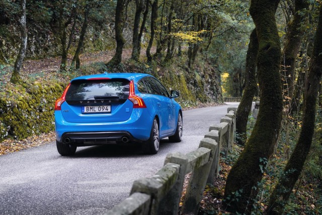 Retro drive: Volvo V60 Polestar (T4). Image by Volvo.