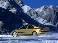 2002 Volvo S60 AWD saloon. Photograph by Volvo. Click here for a larger image.