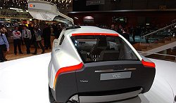 2004 Volvo Your Car Concept. Image by www.salon-auto.ch. Click here for a larger image. 2004 Volvo Your Car Concept. Image by www.salon-auto.ch.