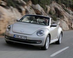 2013 Volkswagen Beetle Cabriolet. Image by Volkswagen.