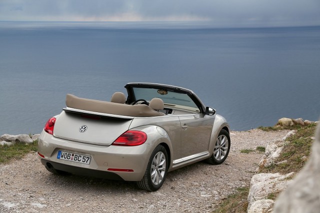 First drive: Volkswagen Beetle Cabriolet. Image by Volkswagen.