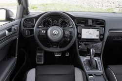 2015 Volkswagen Golf R Estate. Image by Volkswagen.