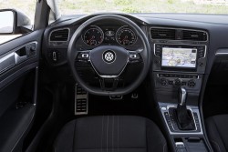 2015 Volkswagen Golf Alltrack. Image by Volkswagen.