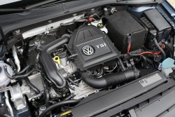 2015 Volkswagen Golf TSI BlueMotion. Image by Volkswagen.