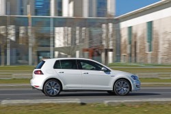 2014 Volkswagen Golf GTE. Image by Volkswagen.