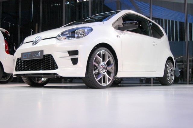 Volkswagen up! GT. Image by Graeme Lambert.