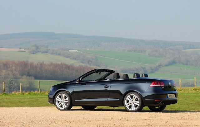 First Drive: 2011 Volkswagen Eos. Image by VW.