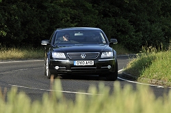 2010 VW Phaeton. Image by Max Earey.