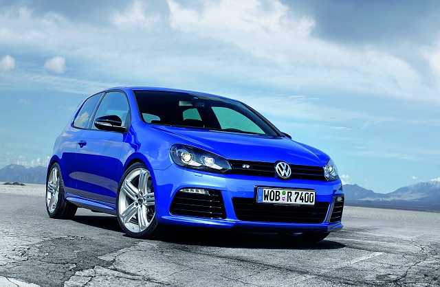 Frankfurt Motor Show: Volkswagen Golf R. Image by VW.