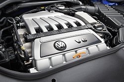 2005 VW Golf R32. Image by VW. Click here for a larger image. 2005 VW Golf R32. Image by VW.